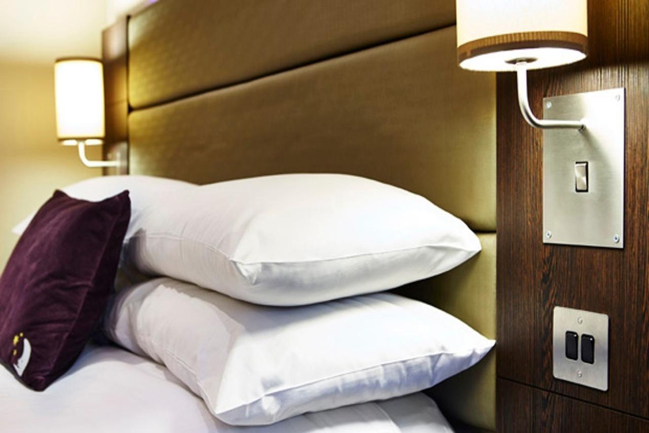Premier Inn Birmingham City Centre Broad Street Esterno foto
